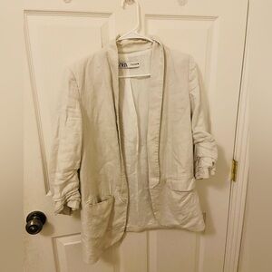 Zara Women's Off-White Blazer